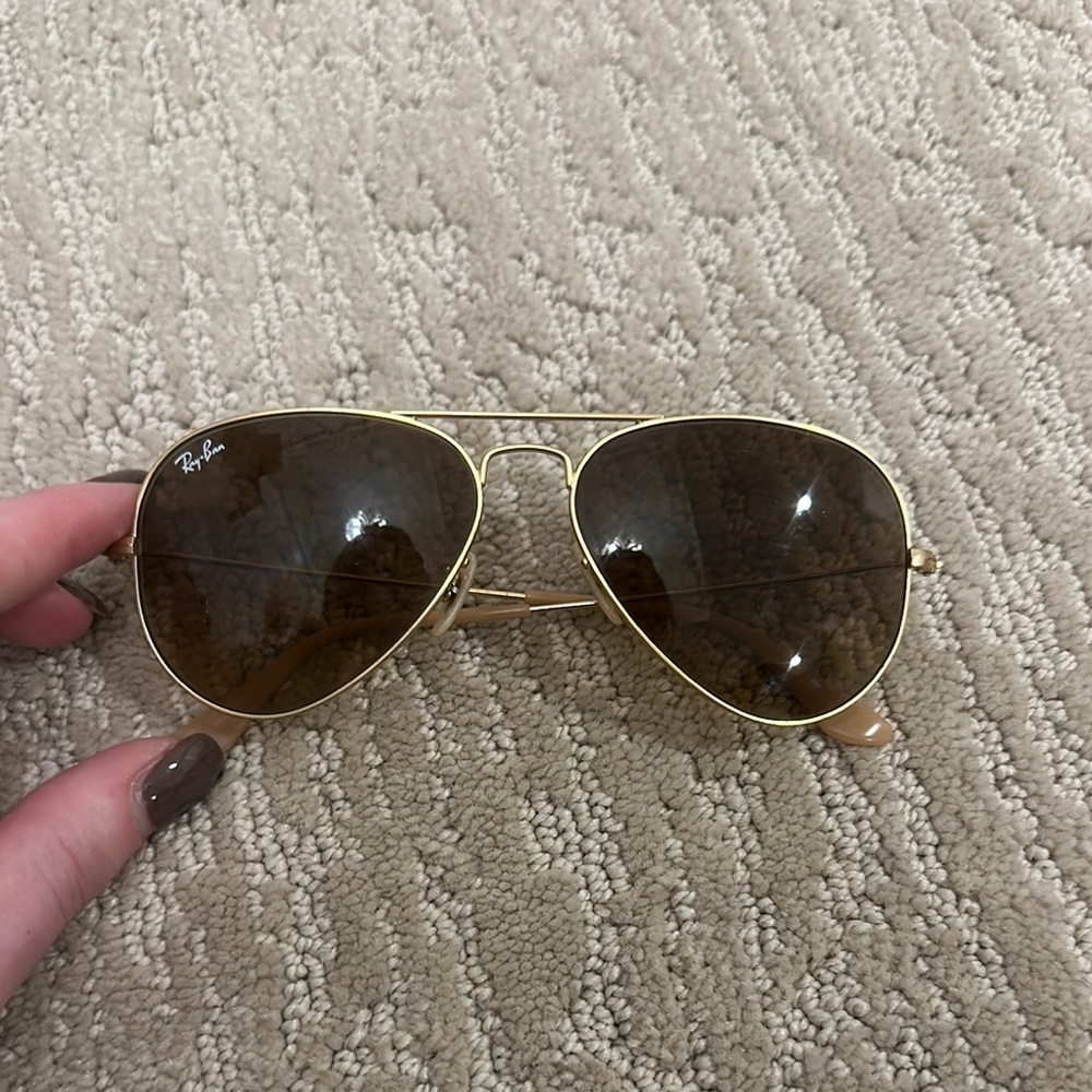 Ray-Ban Gold Aviator Sunglasses